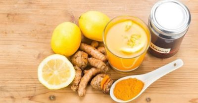 Hỗn hợp mật ong, nghệ, chanh tăng sức đề kháng