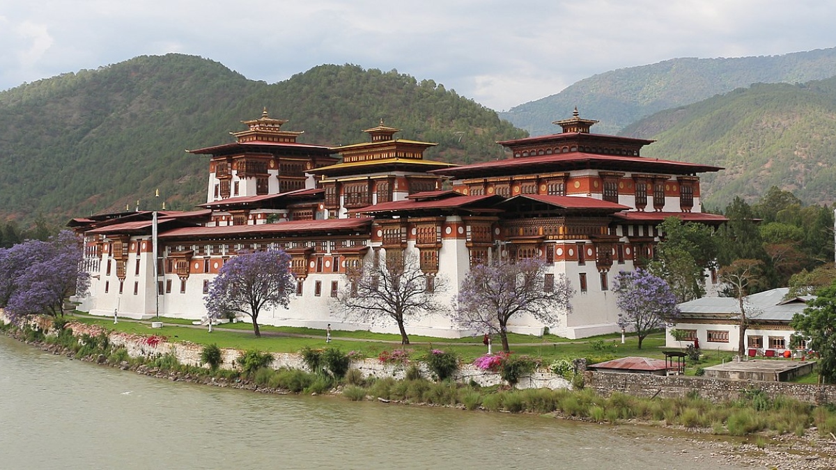 Bhutan, miền tiên cảnh nuôi dưỡng hạnh phúc vững bền cho con người