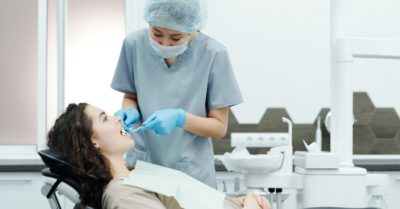 Răng khôn là răng gì? Có nên nhổ hay không?