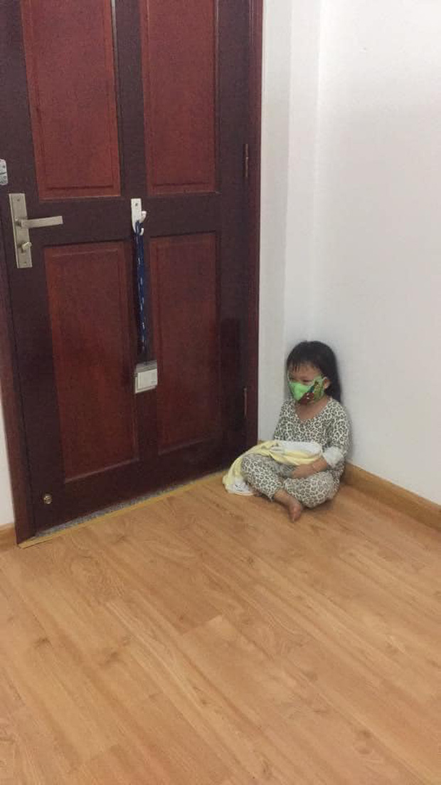 NTK Đỗ Mạnh Cường nhận nuôi người con thứ 8, nghe đến hoàn cảnh của bé ai cũng xót xa - Ảnh 3. NTK Đỗ Mạnh Cường nhận nuôi người con thứ 8, nghe đến hoàn cảnh của bé ai cũng xót xa - Ảnh 3.