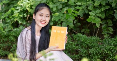 Học tiếng Trung: Mỗi ngày 10 từ vựng có trong sách Chuyển Pháp Luân – P24