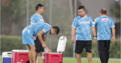 Bác sĩ đội tuyển Việt Nam nhận tin buồn trước thềm vòng loại World Cup
