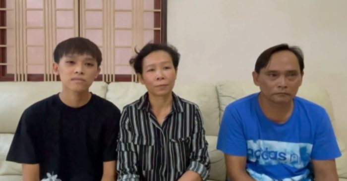 Bố mẹ Hồ Văn Cường lên tiếng: Nói chúng tôi đi ở đợ cho nhà Phi Nhung thì hơi quá lời