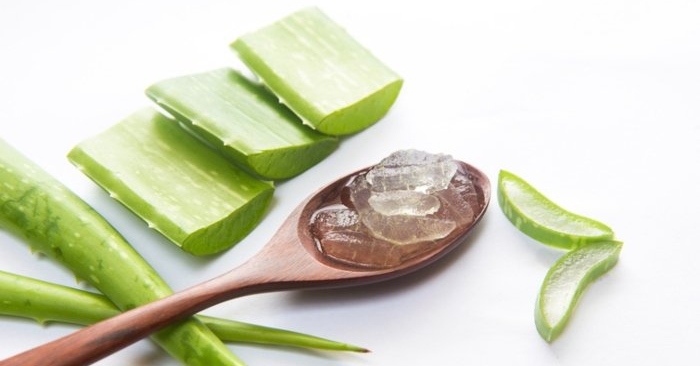 Gel nha đam tự làm tại nhà không có chất bảo quản dùng dưỡng da và trong ẩm thực; gel nha đam 98 có tác dụng gì;