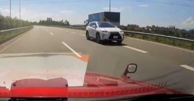 Clip xe Lexus ngang nhiên đi ngược chiều trên đường cao tốc gây bức xúc