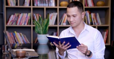 Học tiếng Trung: Mỗi ngày 10 từ vựng có trong sách Chuyển Pháp Luân – P118