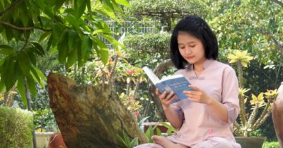Học tiếng Trung: Mỗi ngày 10 từ vựng có trong sách Chuyển Pháp Luân – P159