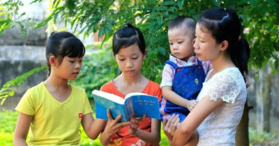 Học tiếng Trung: Mỗi ngày 10 từ vựng có trong sách Chuyển Pháp Luân – P160