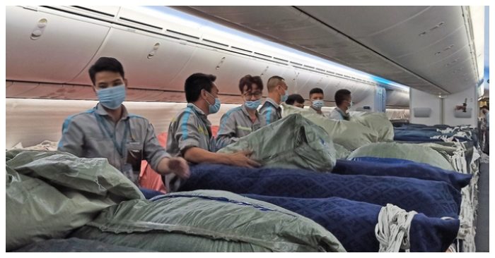 800 máy thở được chuyển từ Hà Nội vào TP.HCM để phục vụ chống dịch.