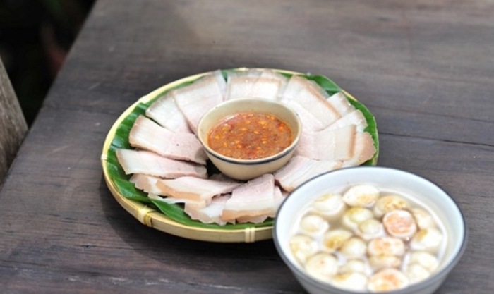 Bún thịt luộc chấm mắm nêm, Nguyên liệu làm bánh tráng cuốn thịt heo, Thanh Xuân, Nước chấm .
