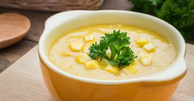 Cách nấu cháo ngô cho bé ăn dặm thơm ngon đủ chất dinh dưỡng