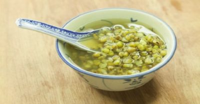 Bật mí cách nấu chè đậu xanh nguyên hạt thơm lừng ngọt lịm