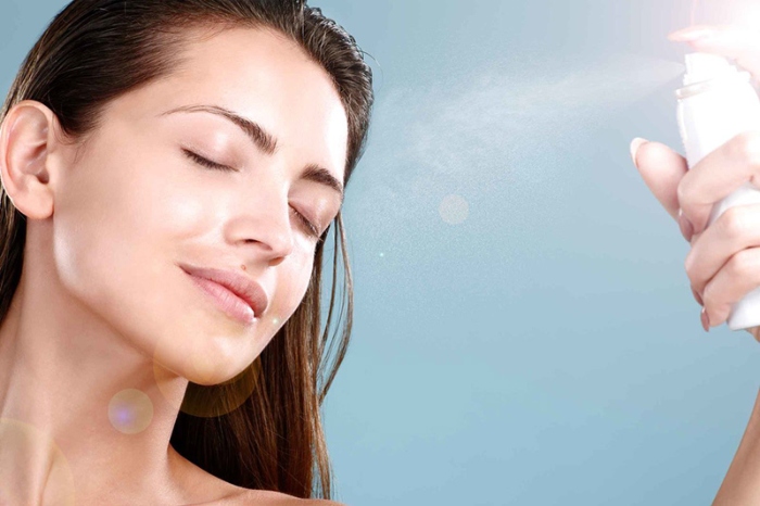 Chăm sóc làn da tuyệt vời với xịt khoáng nha đam, sức khỏe, mật ong, đặc biệt, làm, đau dạ dày, đẹp.